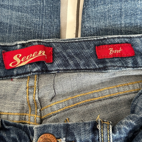 Vintage Seven7 Brand Boot Cut Jeans, Size 6 Factory Distressing Excellent - Picture 5 of 7